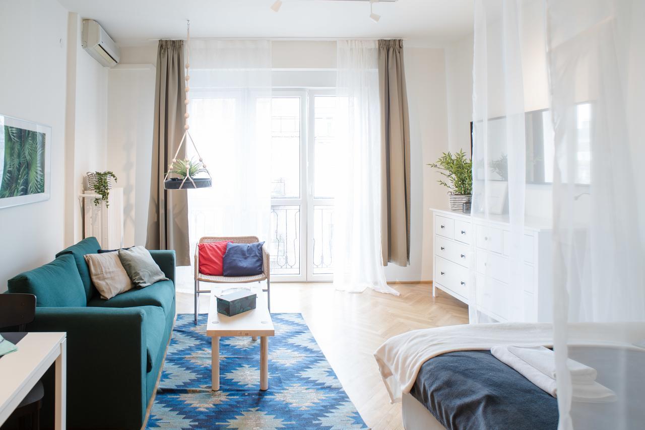 New, Cozy Home In The Heart Of ブダペスト エクステリア 写真